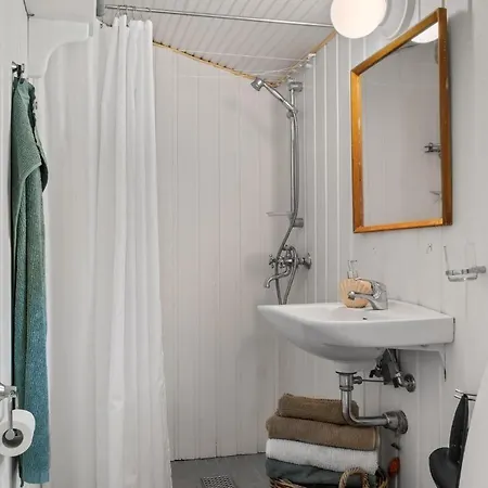 3 Bedroom Beautiful In * Jægerspris