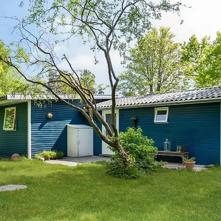 3 Bedroom Beautiful In Σπίτι διακοπών *